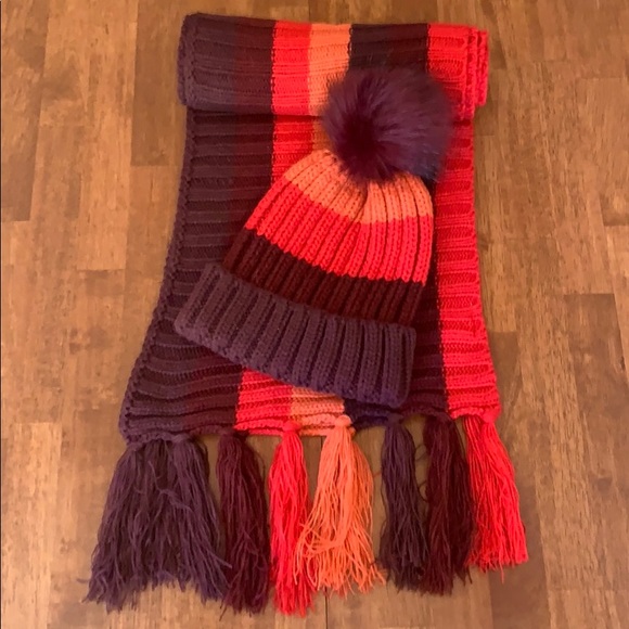 Accessories - 🔥HOT BUY Winter Hat & Scarf